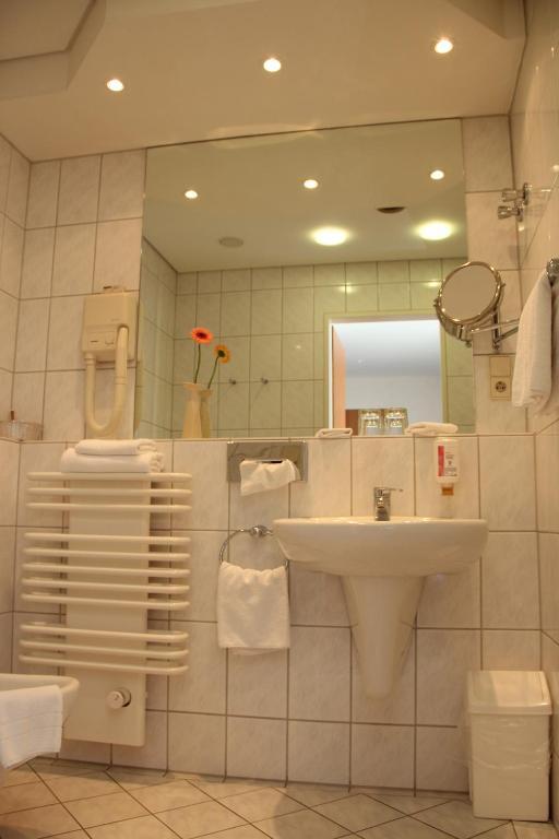 Hotel Ascania Ашерслебен Номер фото